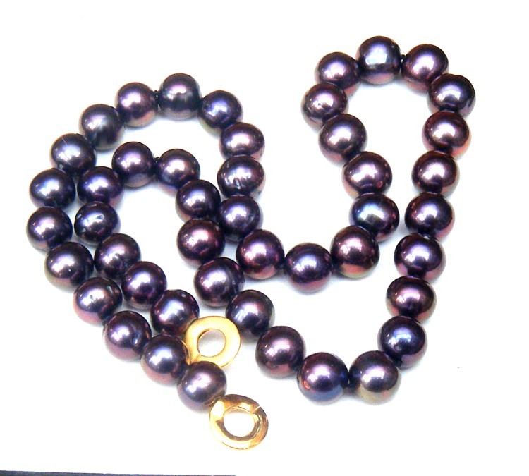 Black Pearl Necklaces Pearlescence