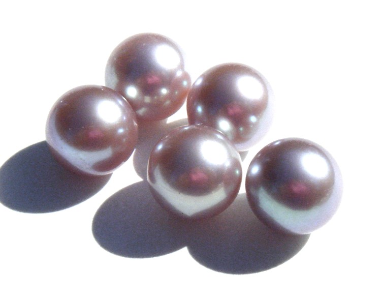 Lavender 10-10.3mm Undrilled Round Pearl