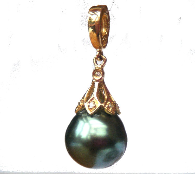 Tahitian Pendants and Enhancers